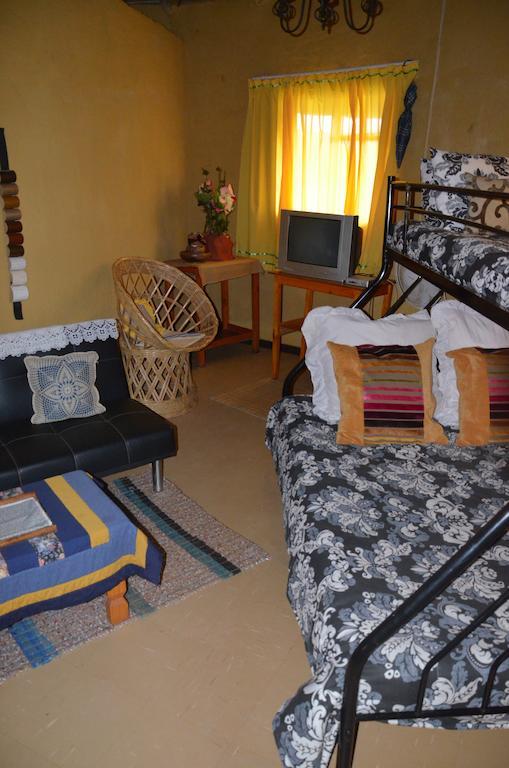 Bama Lodge Rietfontein Ngoại thất bức ảnh